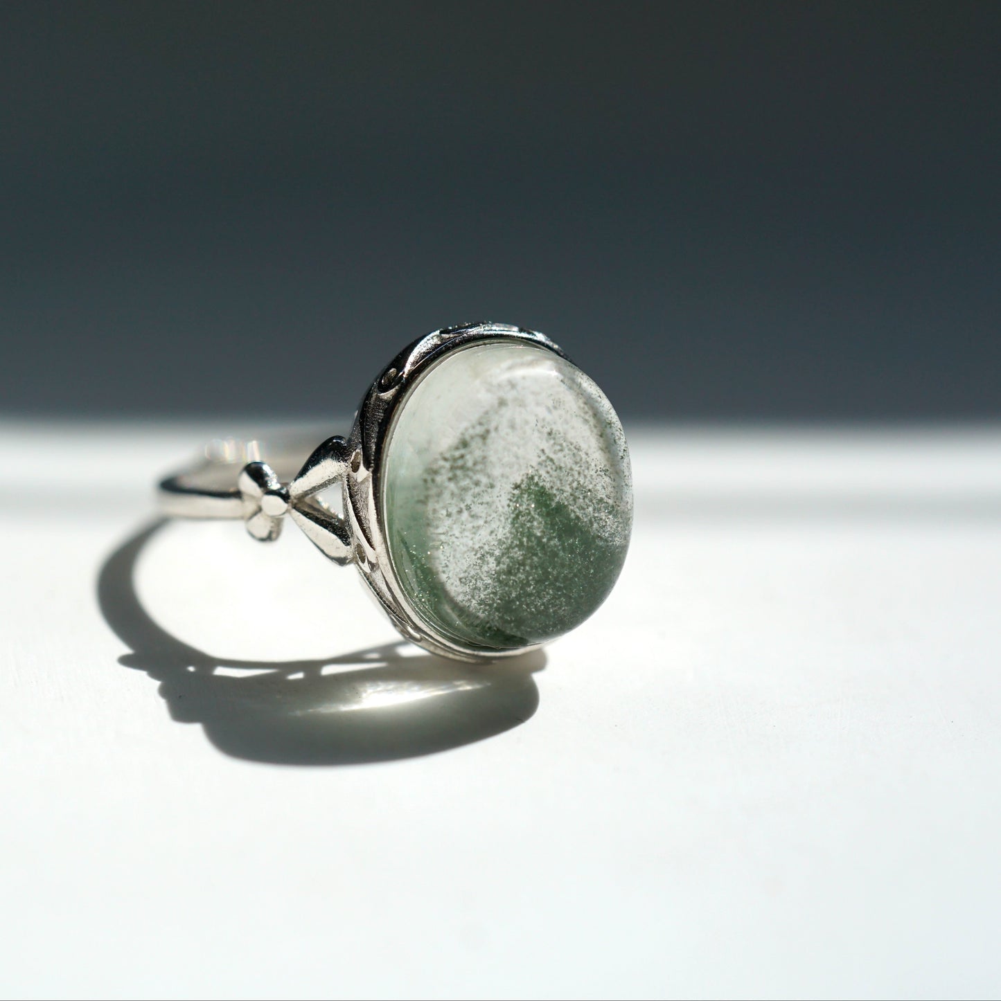 Green Phantom Garden Quartz Ring 004
