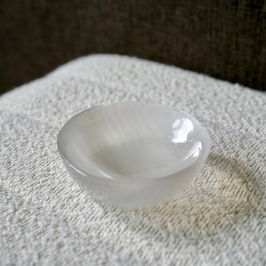 Satin Spar Round Bowl (10cm)